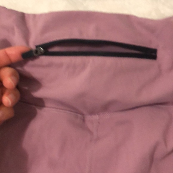 Amazon Athletic Set - Picture 3 of 8